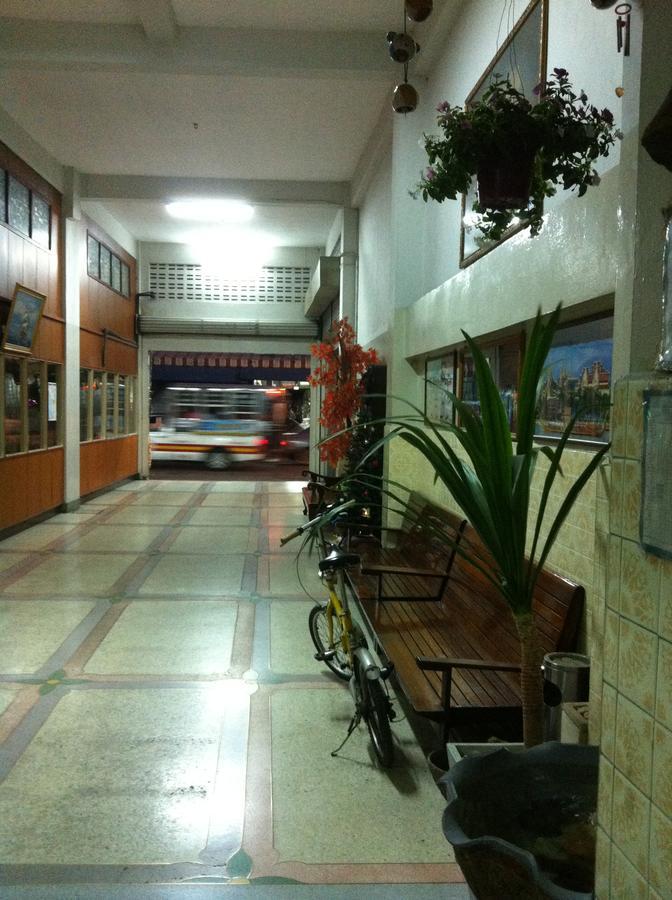 Sakol Hotel Nakhonratchasima Exteriör bild
