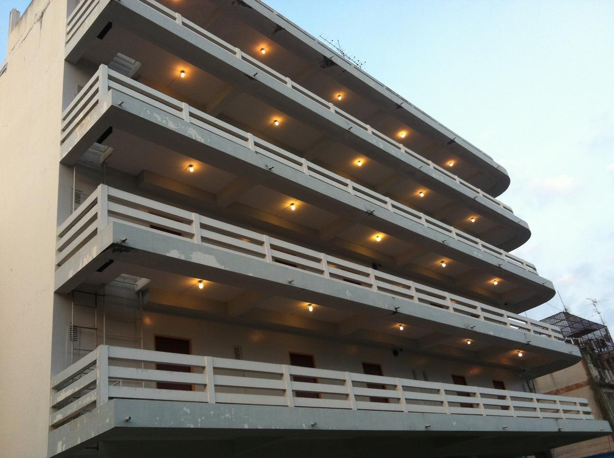 Sakol Hotel Nakhonratchasima Exteriör bild