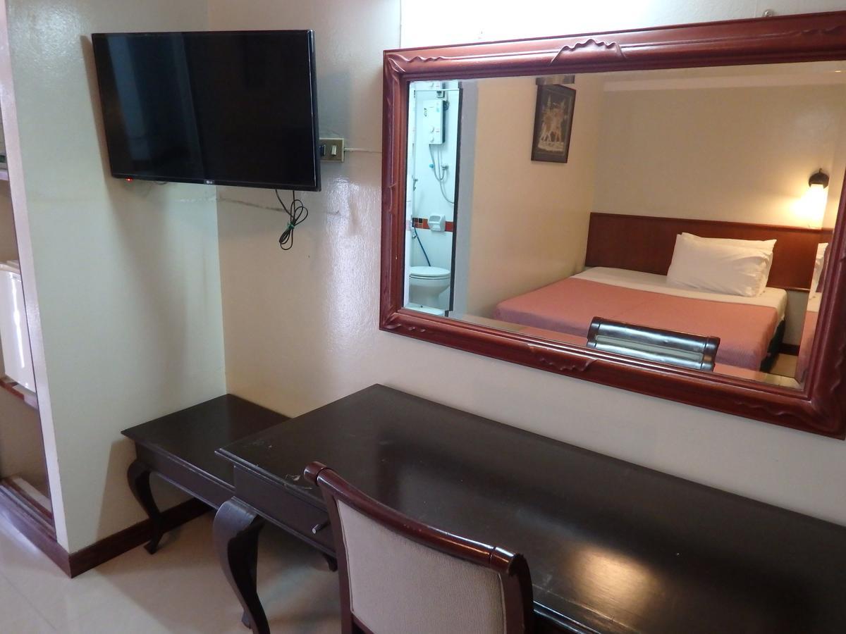 Sakol Hotel Nakhonratchasima Exteriör bild